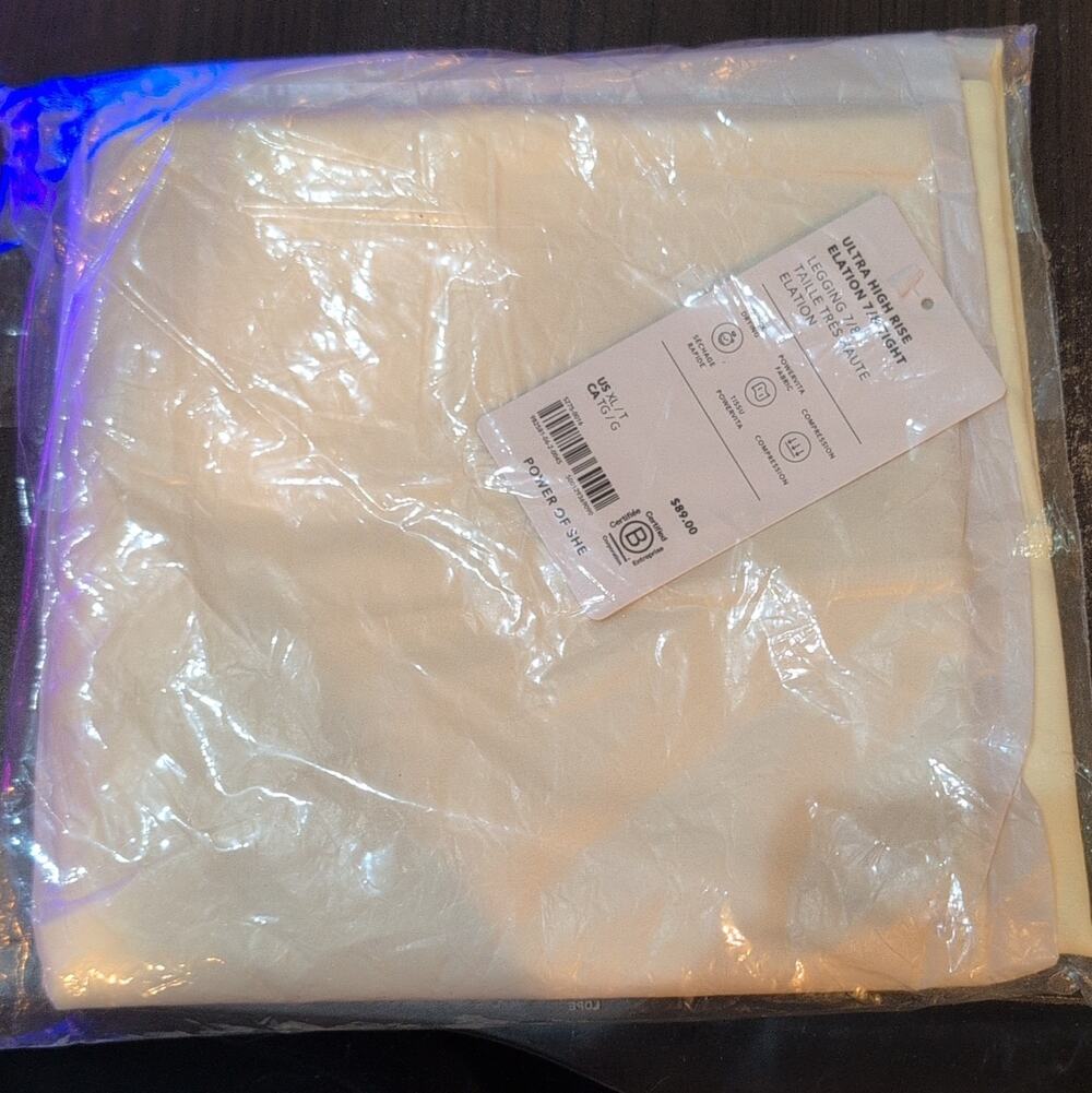 Athleta Elation Ultra High Rise 7/8 Tight Leggings White XL PowerVita